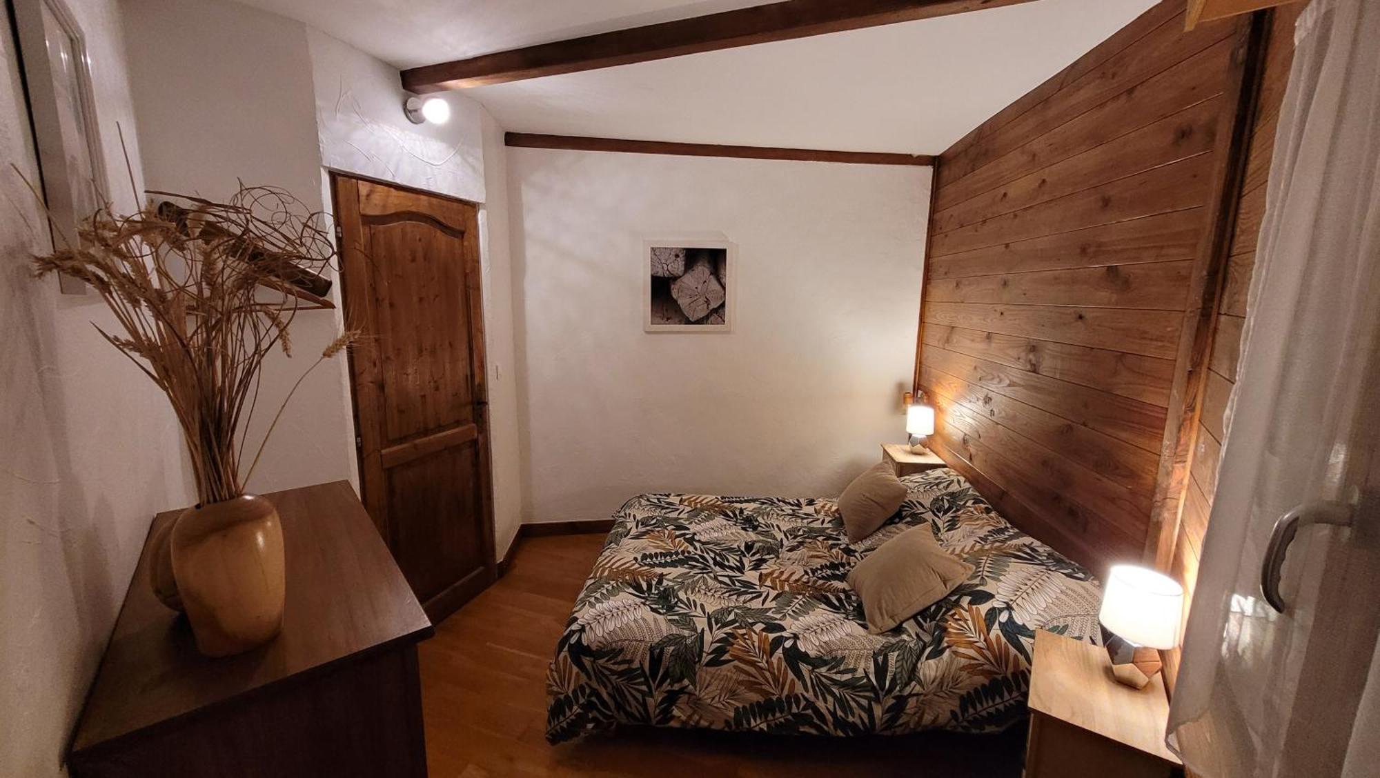 La Maison Ronde Et Ses 2 Cahutes Monthoiron エクステリア 写真