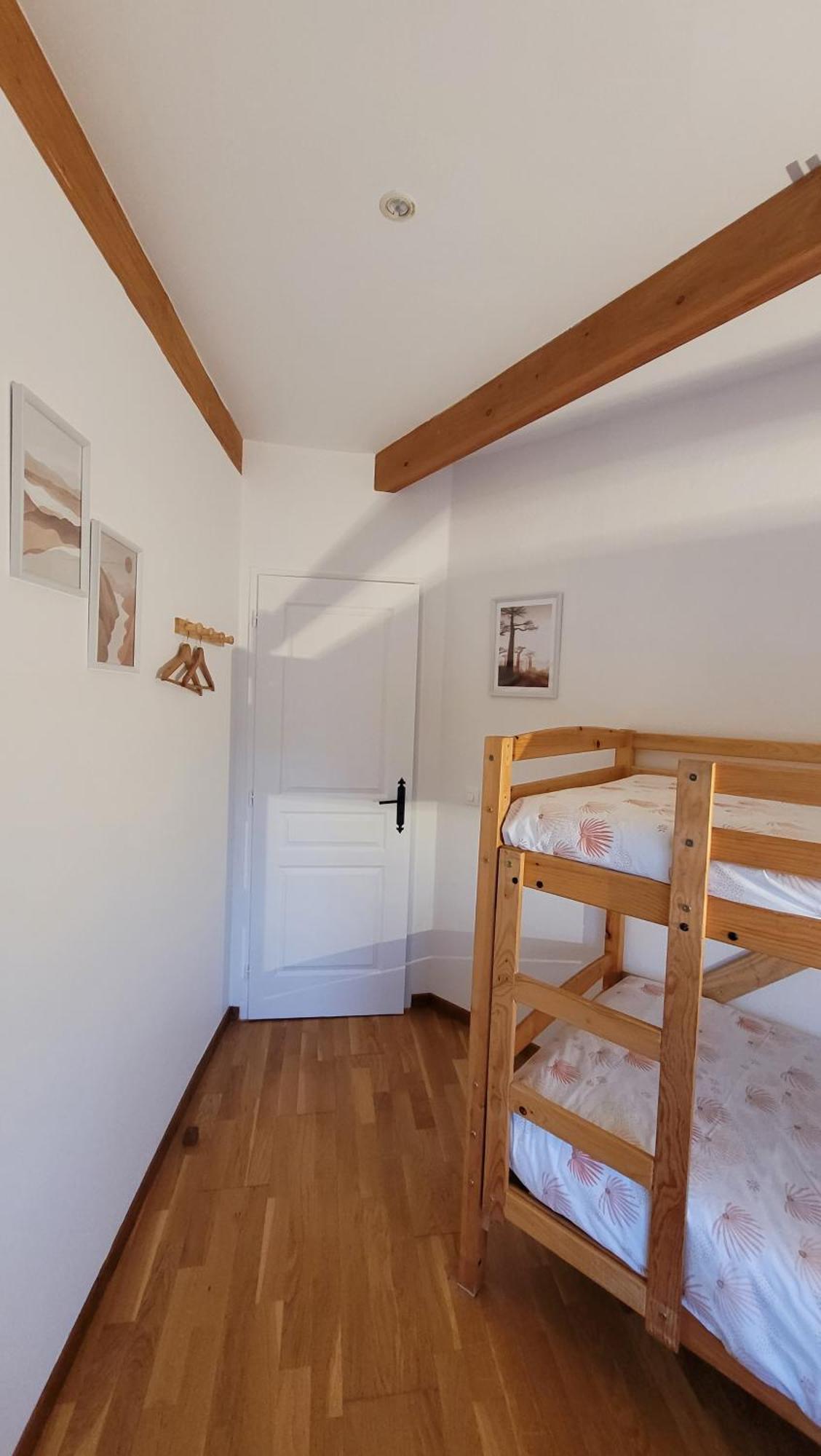 La Maison Ronde Et Ses 2 Cahutes Monthoiron エクステリア 写真